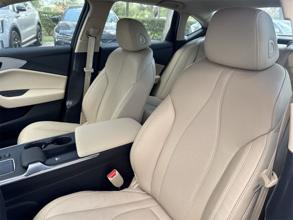 2025 Acura TLX with Technology Package