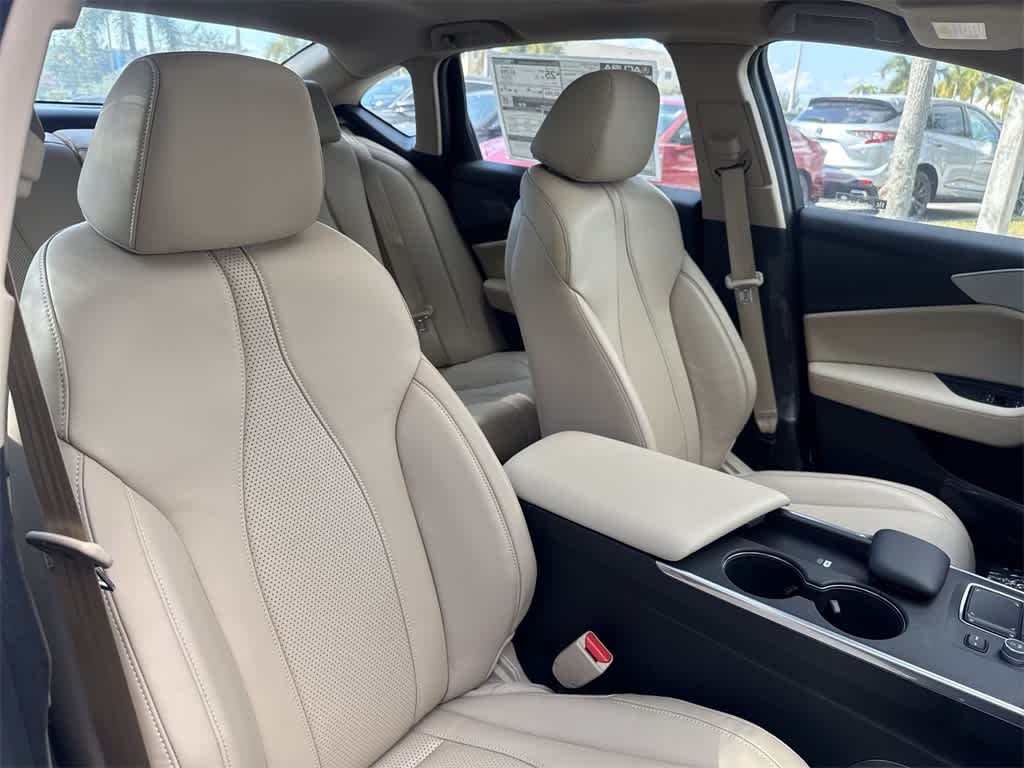 2025 Acura TLX with Technology Package