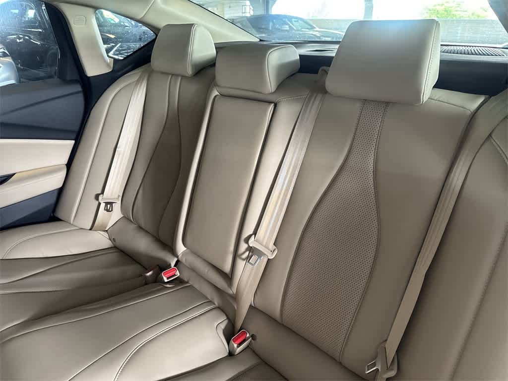 2025 Acura TLX with Technology Package