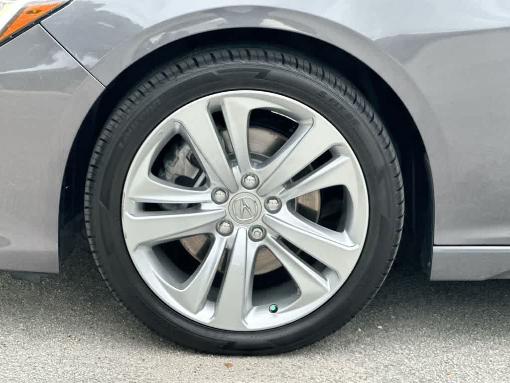 2023 Acura TLX w/Technology Package