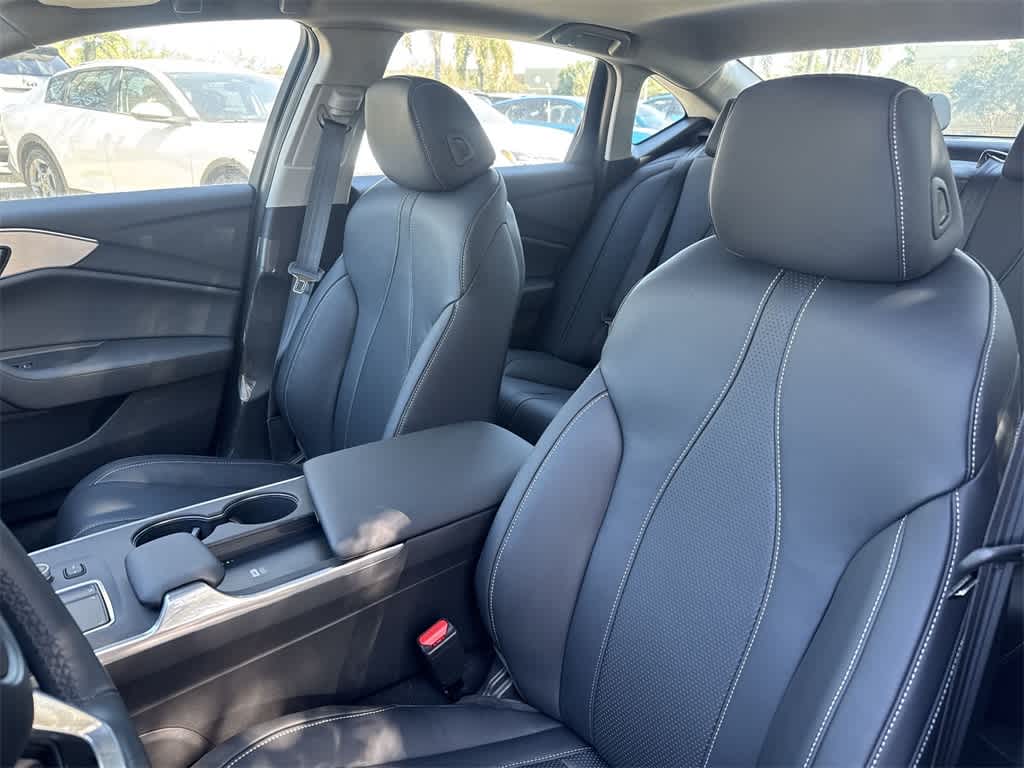 2025 Acura TLX with Technology Package