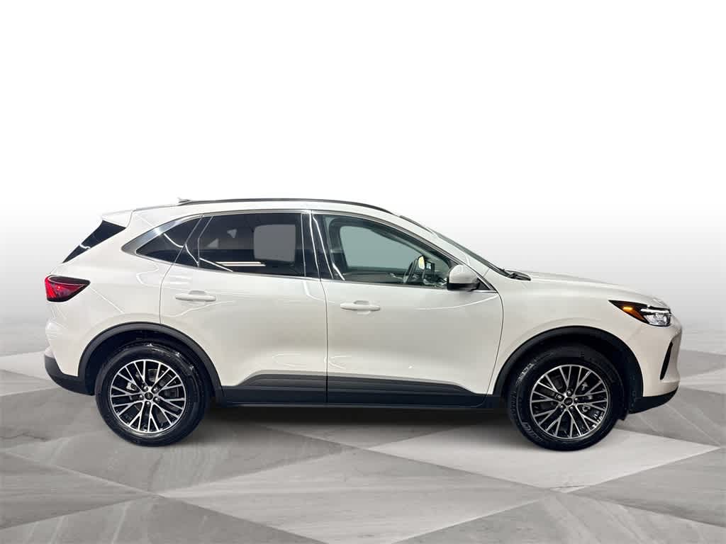 2025 Ford Escape PHEV