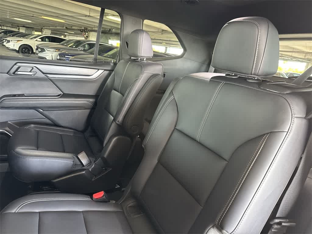 2024 GMC Acadia AWD Elevation