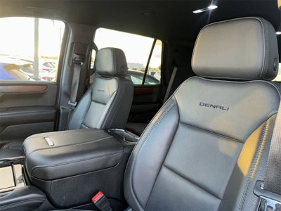 2025 GMC Yukon Denali