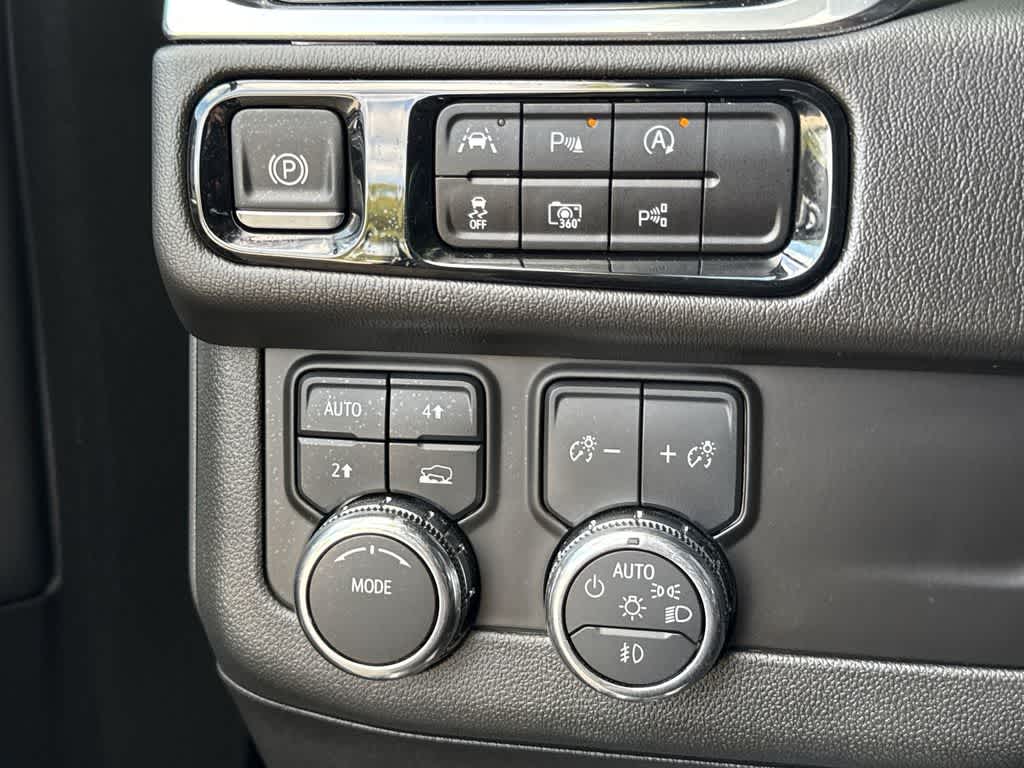 2025 GMC Yukon Denali Denali