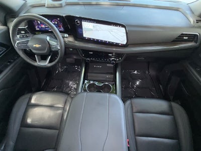 2025 Chevrolet Suburban LT