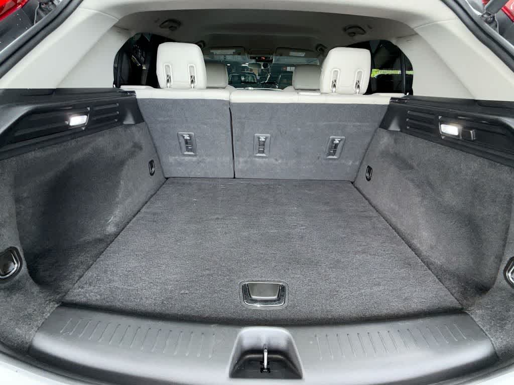 2023 Cadillac XT4 FWD Luxury