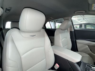 2023 Cadillac XT4 FWD Luxury