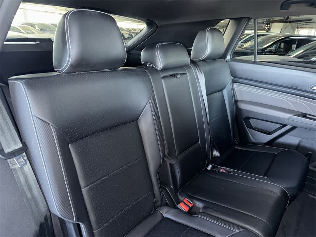 2022 Volkswagen Atlas Cross Sport 3.6L V6 SE w/Technology