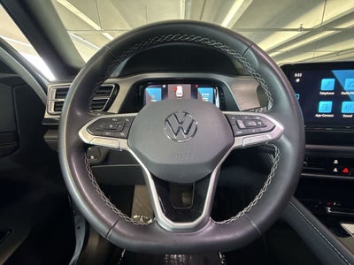 2025 Volkswagen Atlas Cross Sport 2.0T SE w/Technology