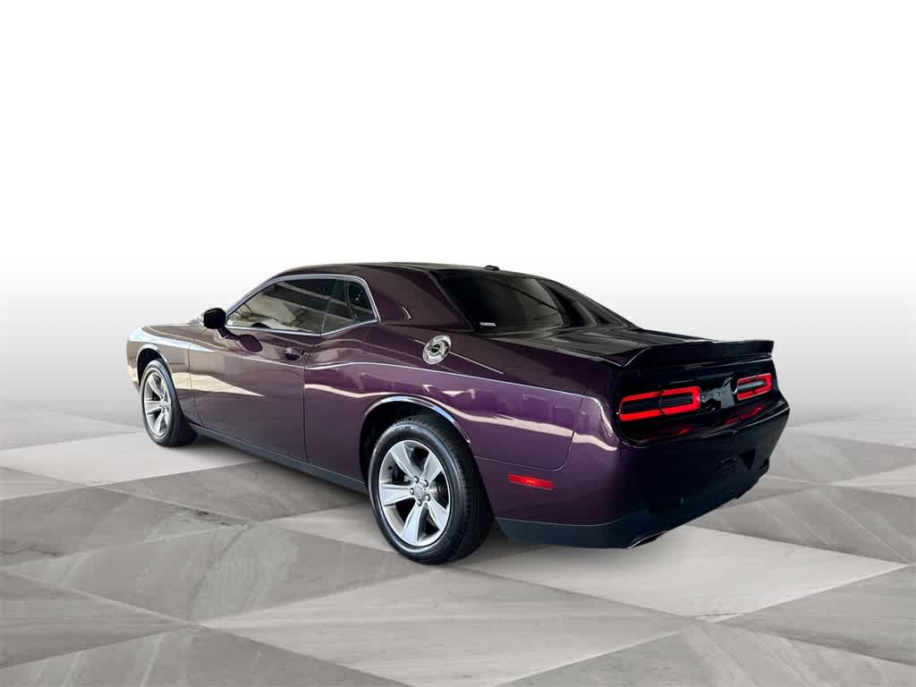 2021 Dodge Challenger SXT