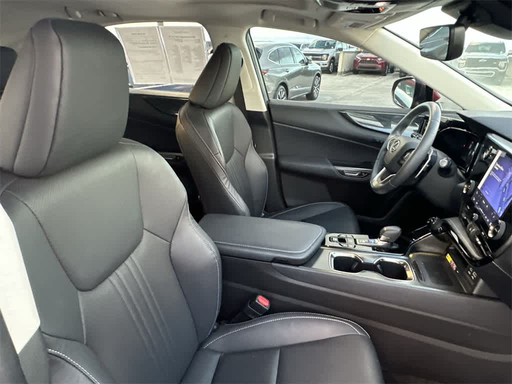 2023 Lexus NX Premium