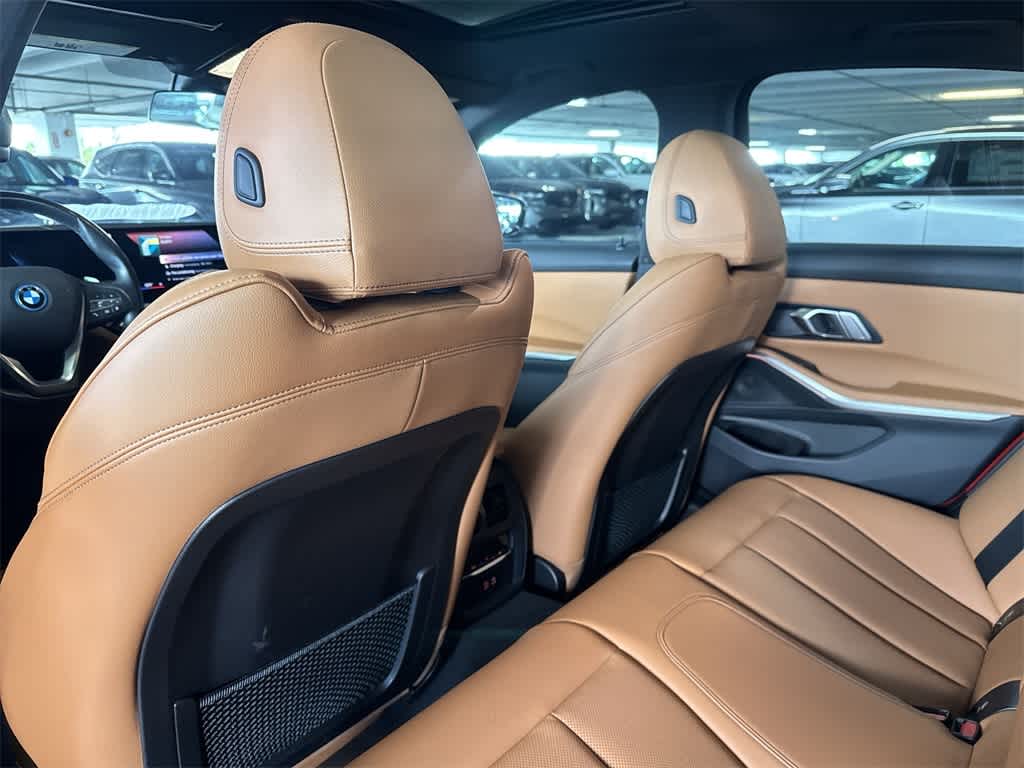 2023 BMW 3 Series 330e