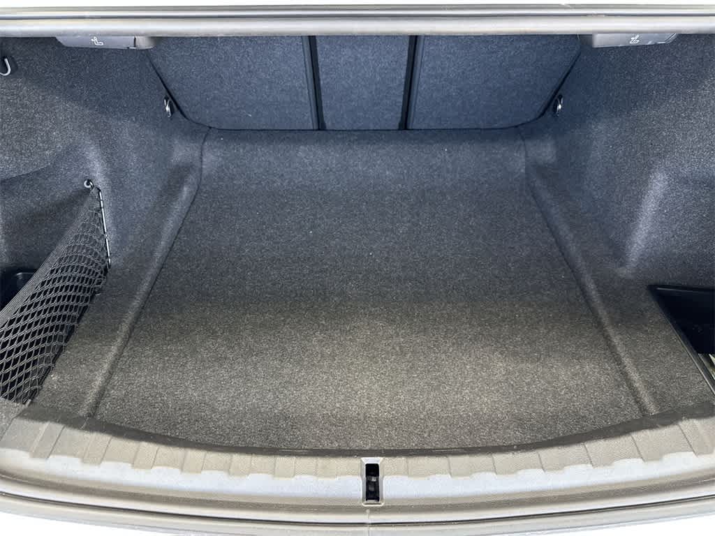 2024 BMW 3 Series 330i xDrive