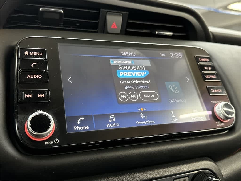 2023 Nissan Kicks SR