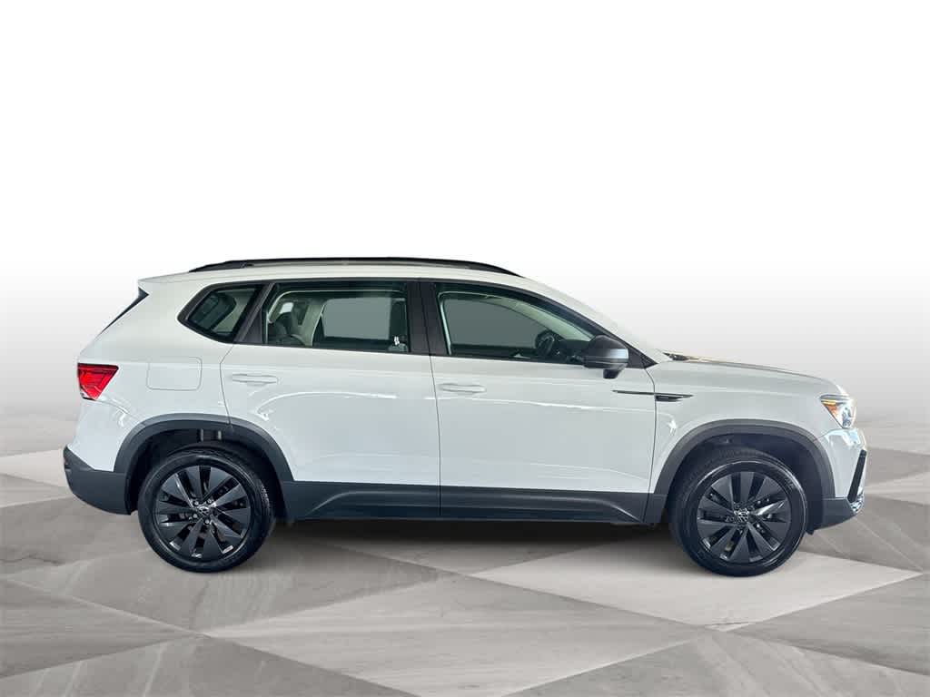 2024 Volkswagen Taos S