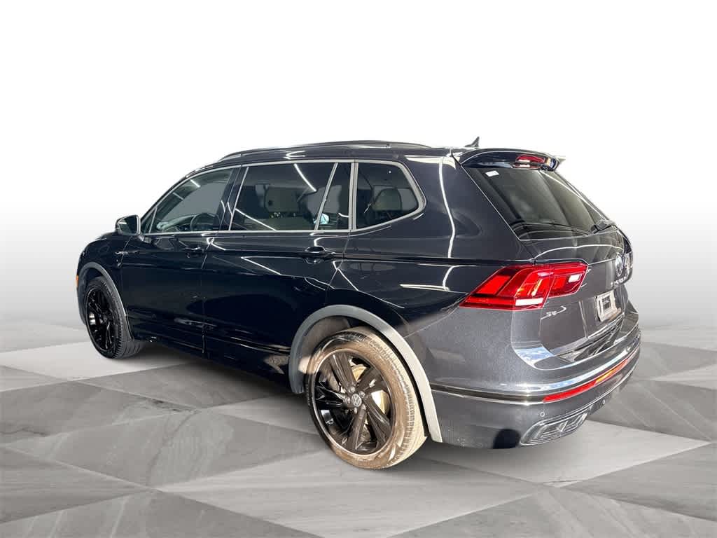 2024 Volkswagen Tiguan SE R-Line Black