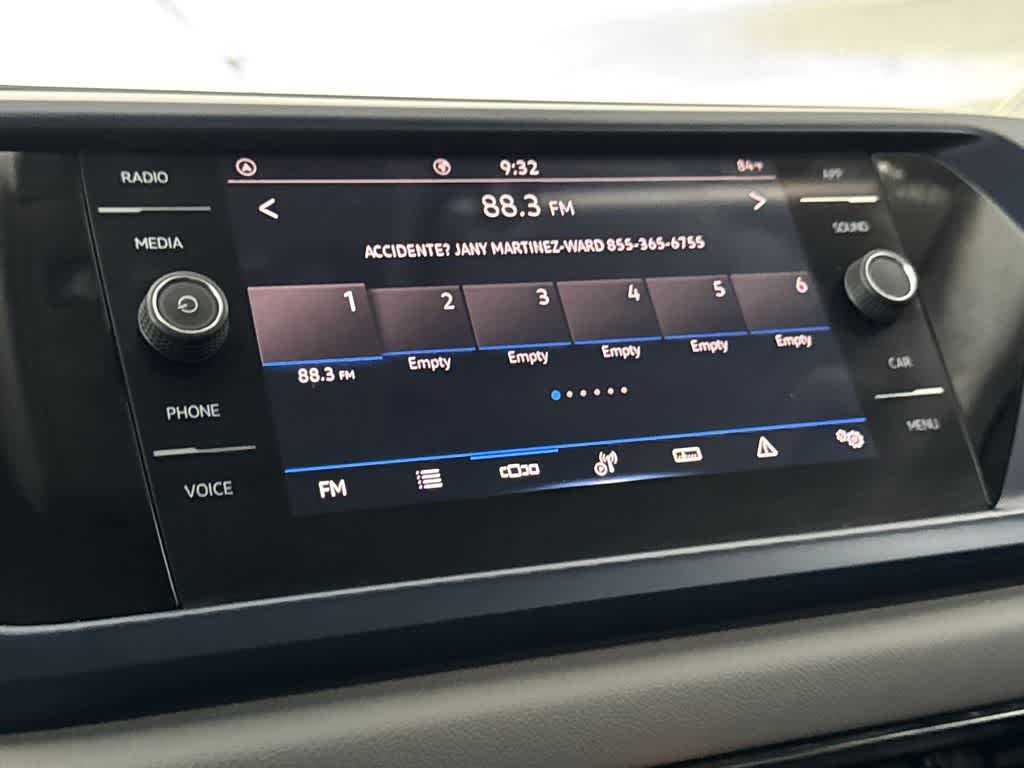 2023 Volkswagen Taos SE