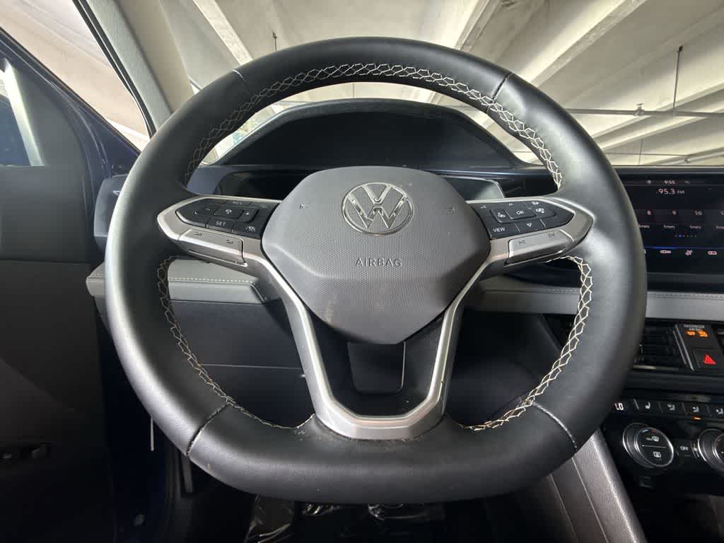 2024 Volkswagen Taos SE