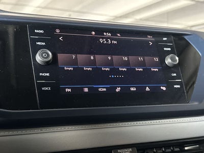2024 Volkswagen Taos SE