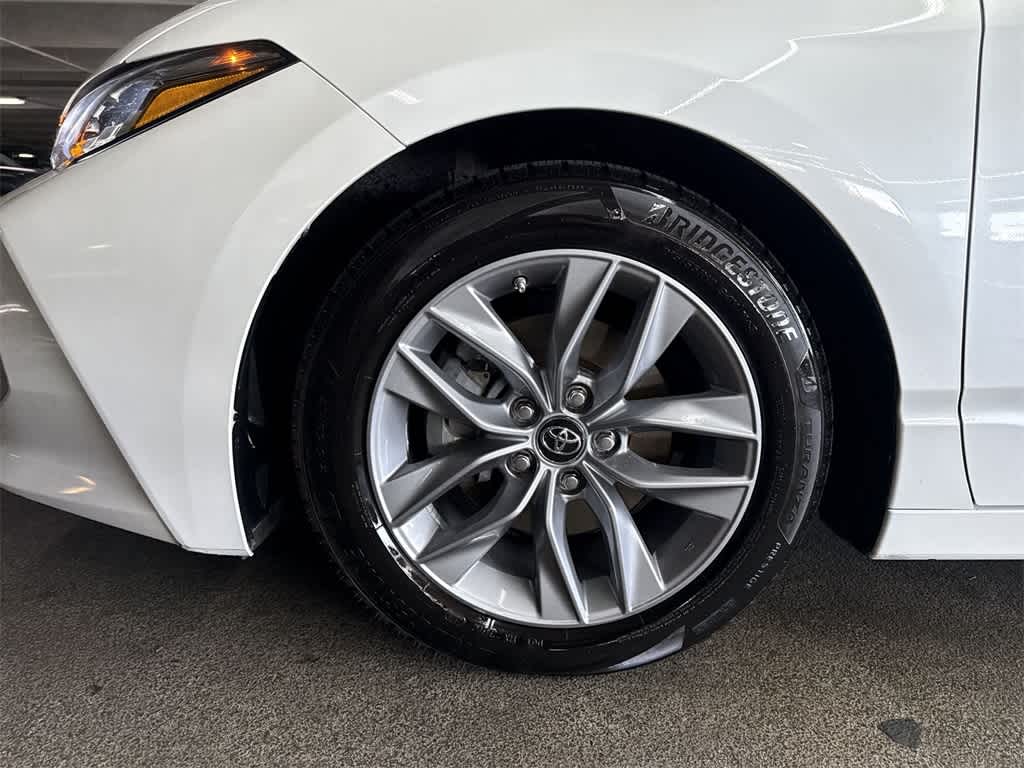 2019 Toyota Avalon XLE