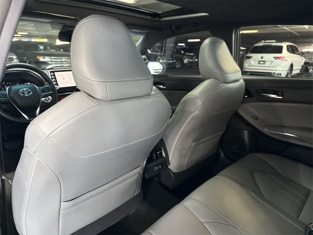 2019 Toyota Avalon XLE