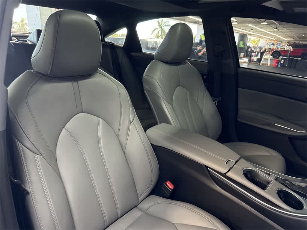 2019 Toyota Avalon XLE