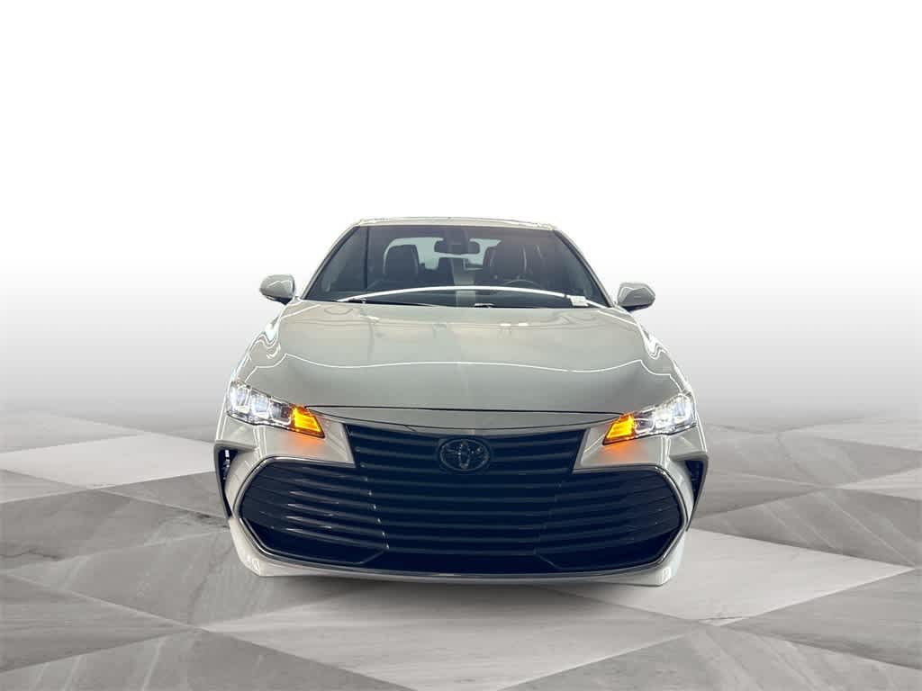 2019 Toyota Avalon XLE