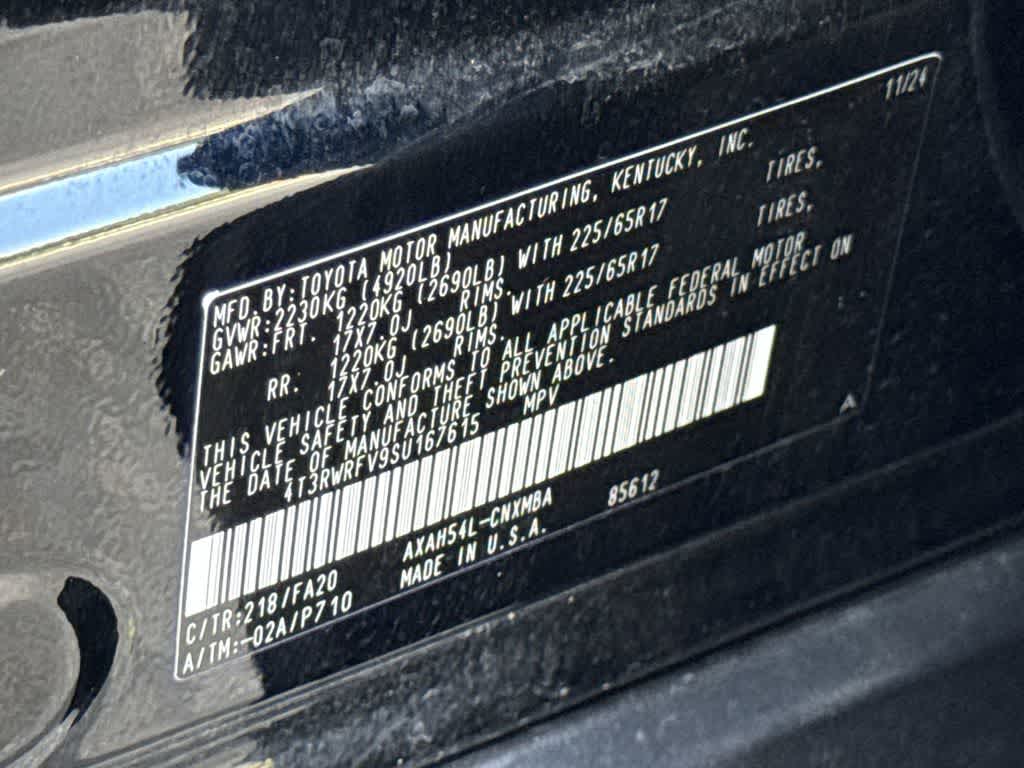 2025 Toyota RAV4 Hybrid XLE