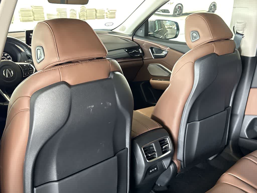 2025 Acura RDX w/Technology Package