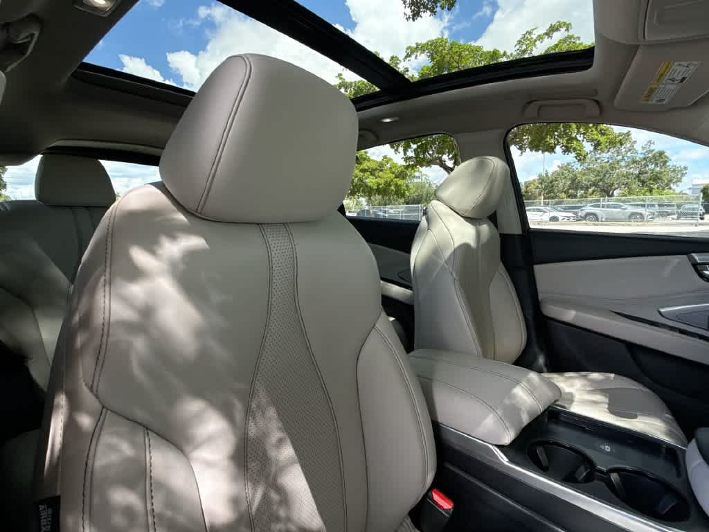 2025 Acura RDX w/Technology Package