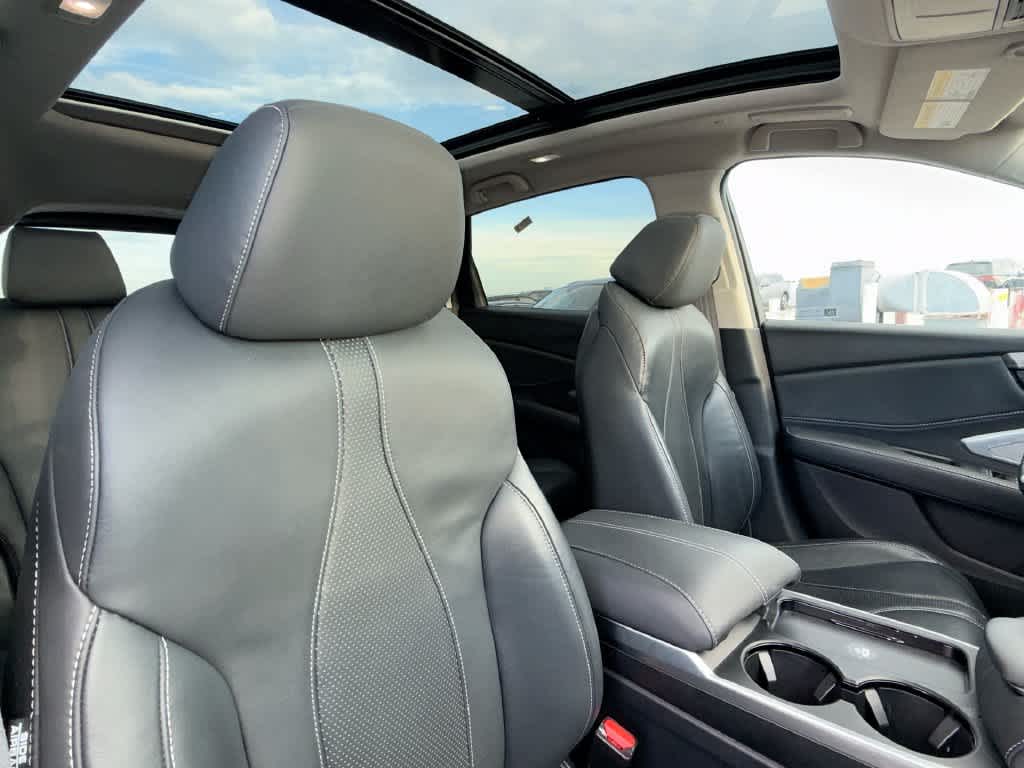 2025 Acura RDX w/Technology Package