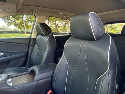 2023 Acura RDX w/Advance Package