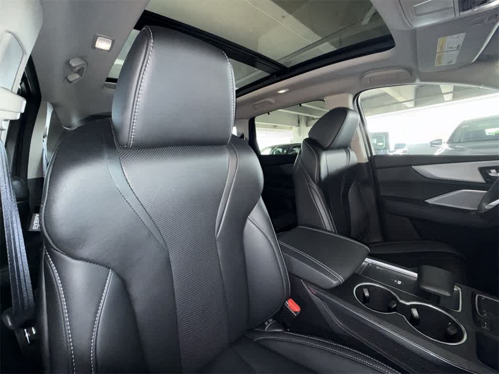 2023 Acura MDX w/Technology Package