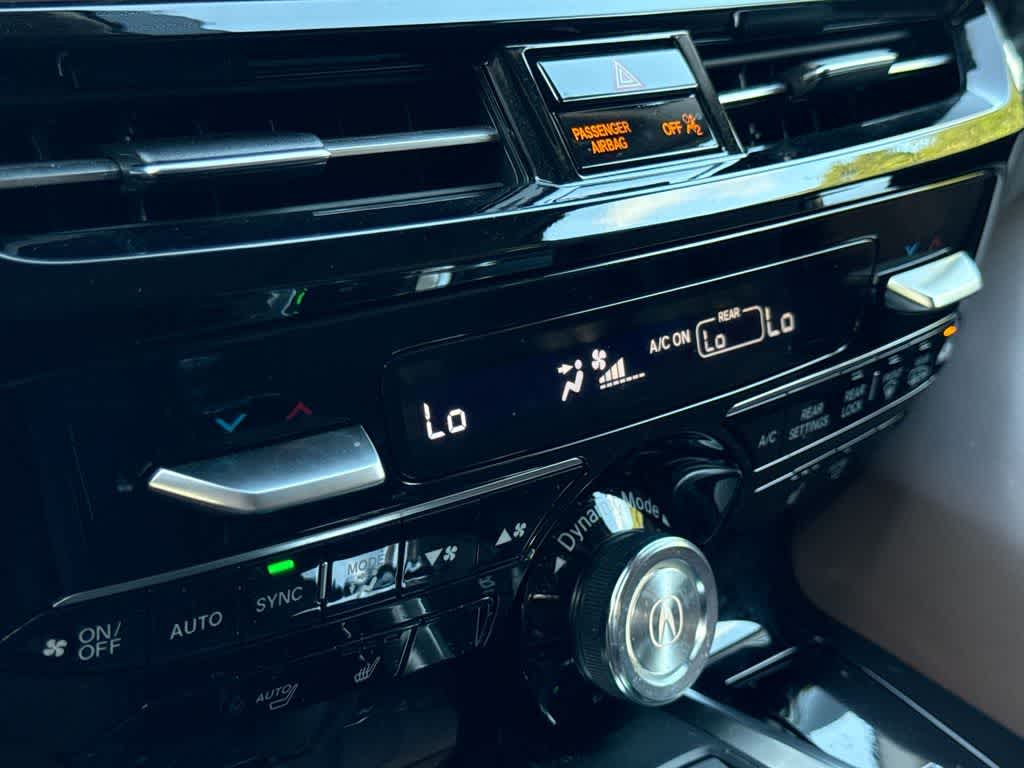 2025 Acura MDX w/Technology Package