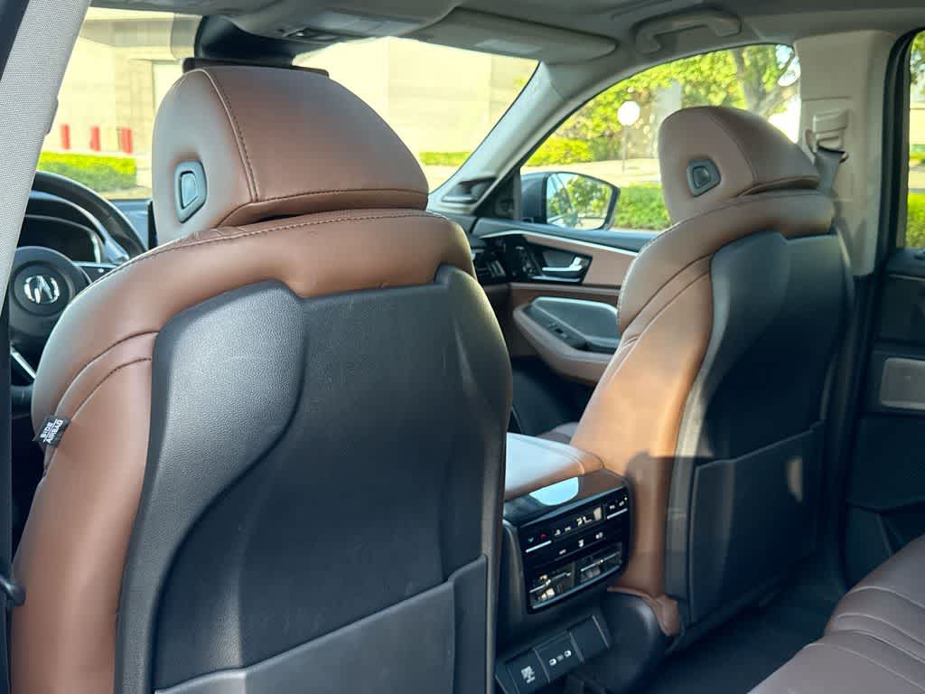 2025 Acura MDX w/Technology Package