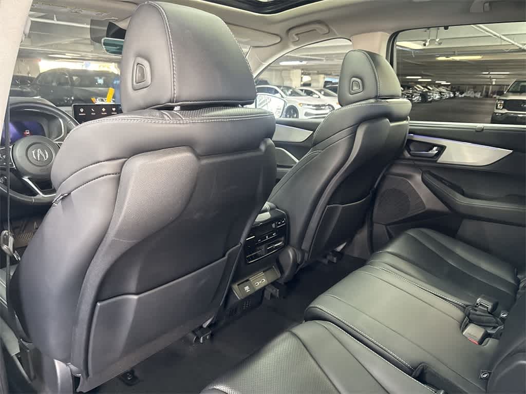 2023 Acura MDX TECH