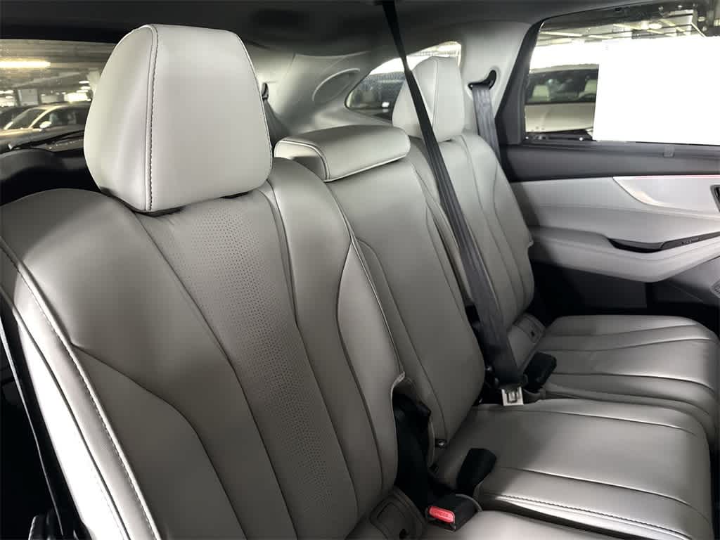2026 Acura MDX w/Technology Package