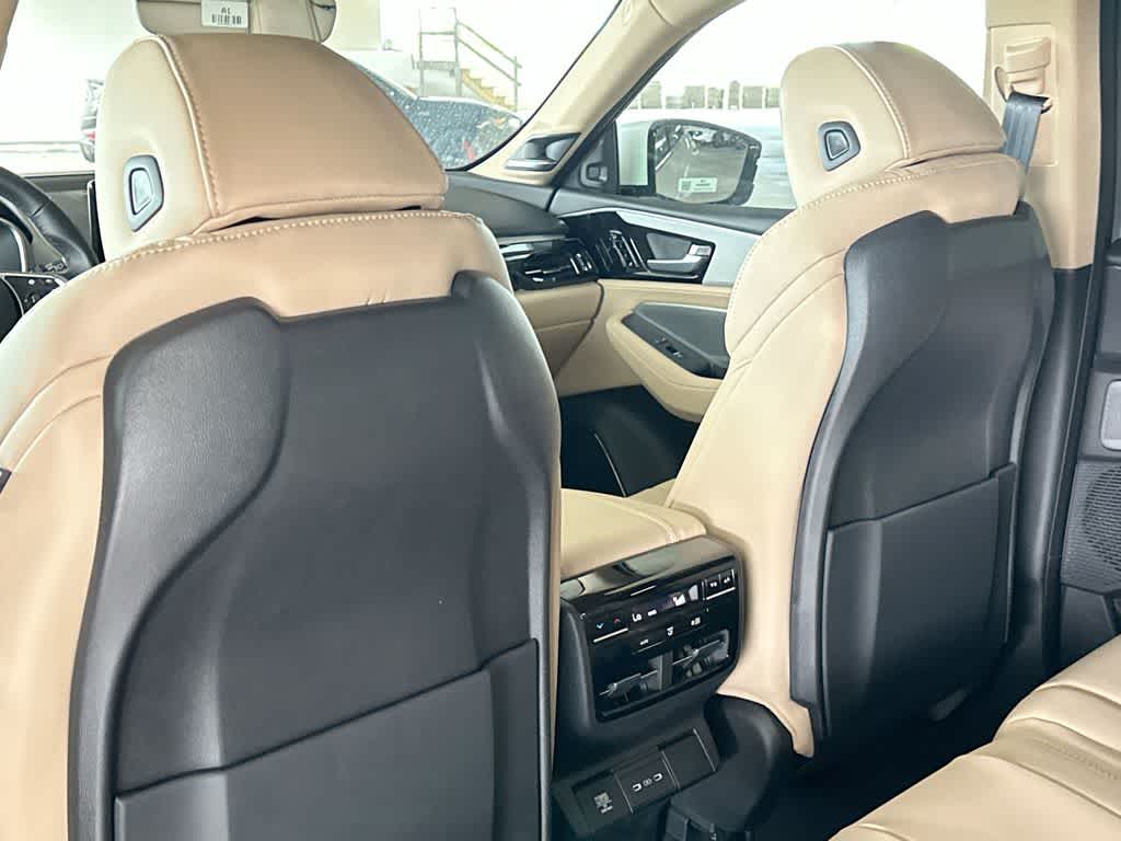 2026 Acura MDX w/Technology Package