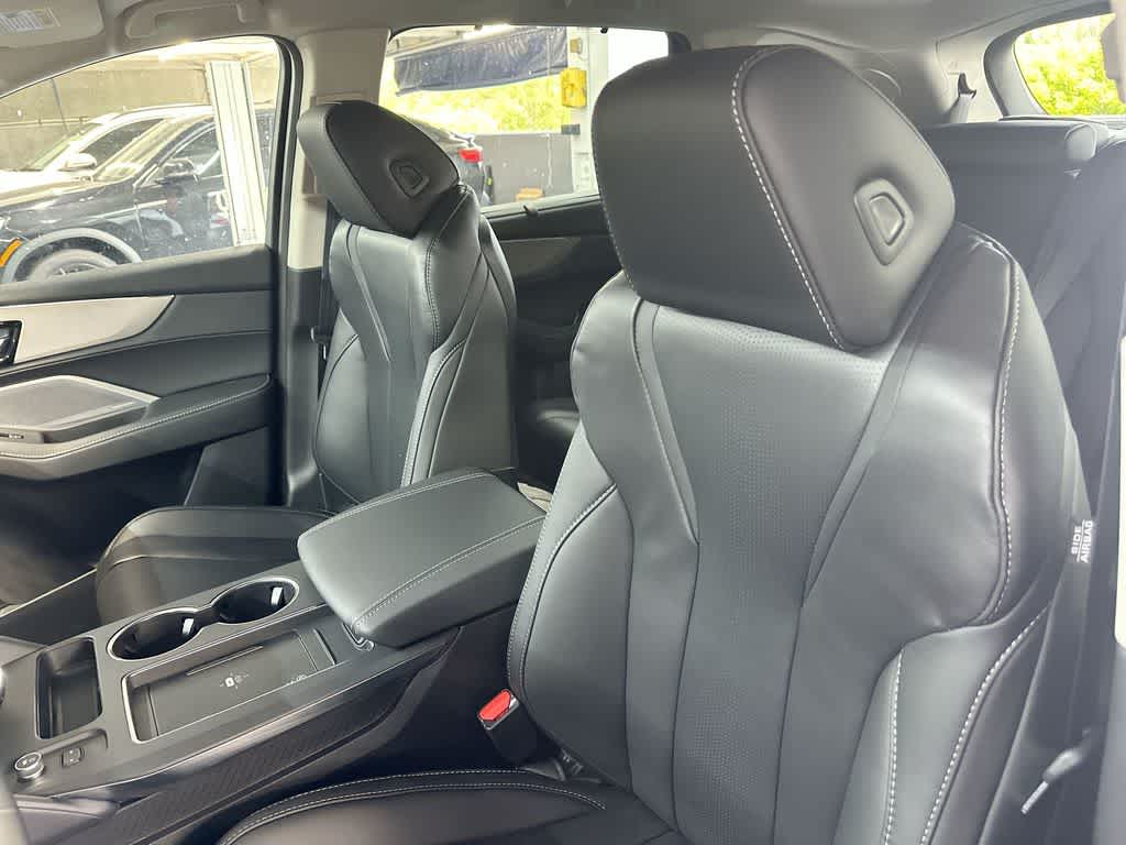 2026 Acura MDX w/Technology Package