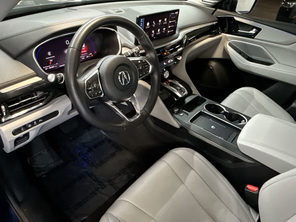 2025 Acura MDX w/Technology Package