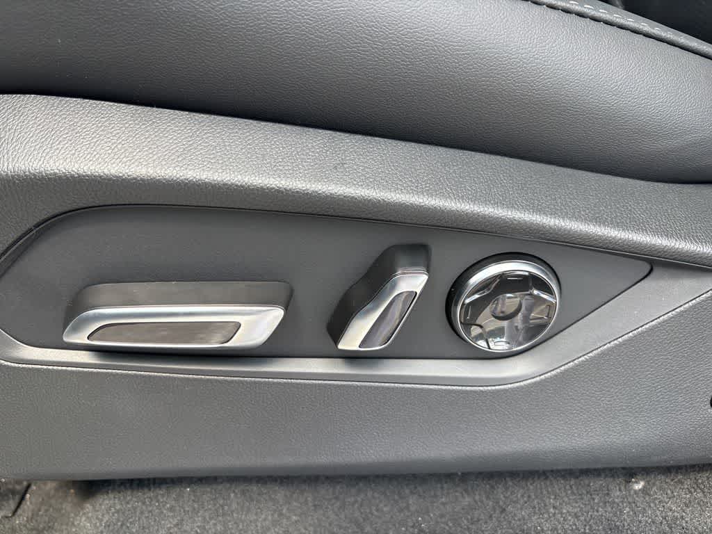 2026 Acura MDX w/Technology Package
