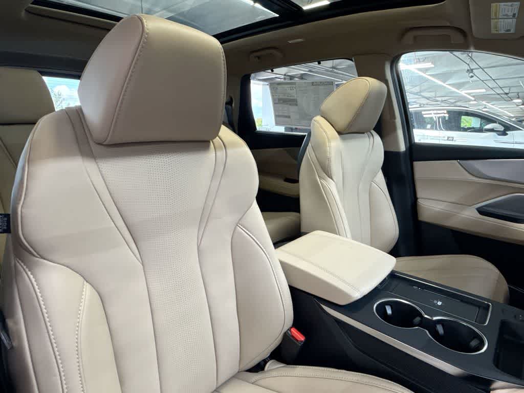 2026 Acura MDX w/Technology Package