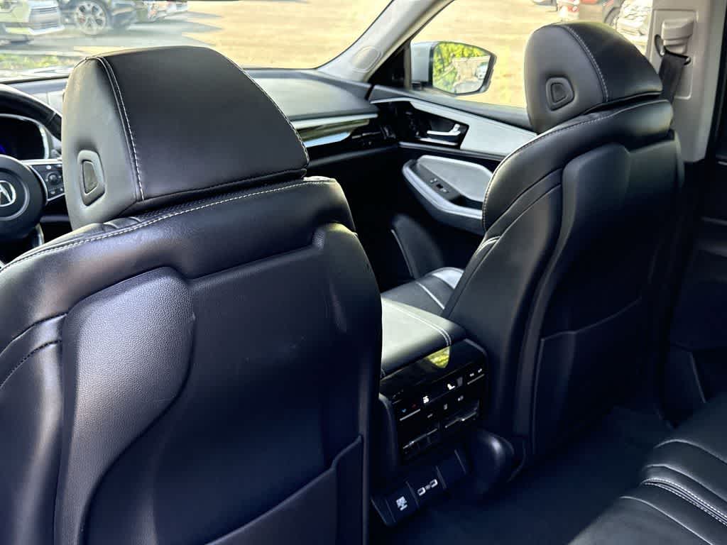 2024 Acura MDX w/Technology Package