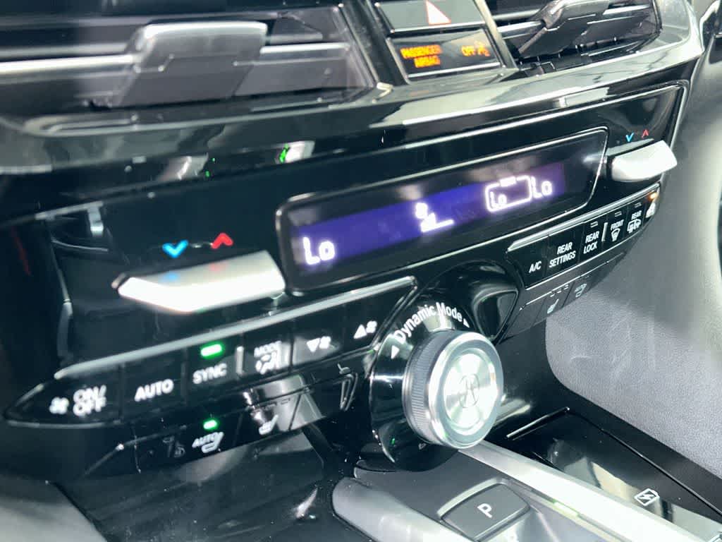 2024 Acura MDX w/Technology Package