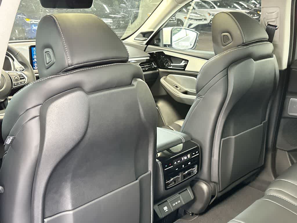 2026 Acura MDX w/Technology Package
