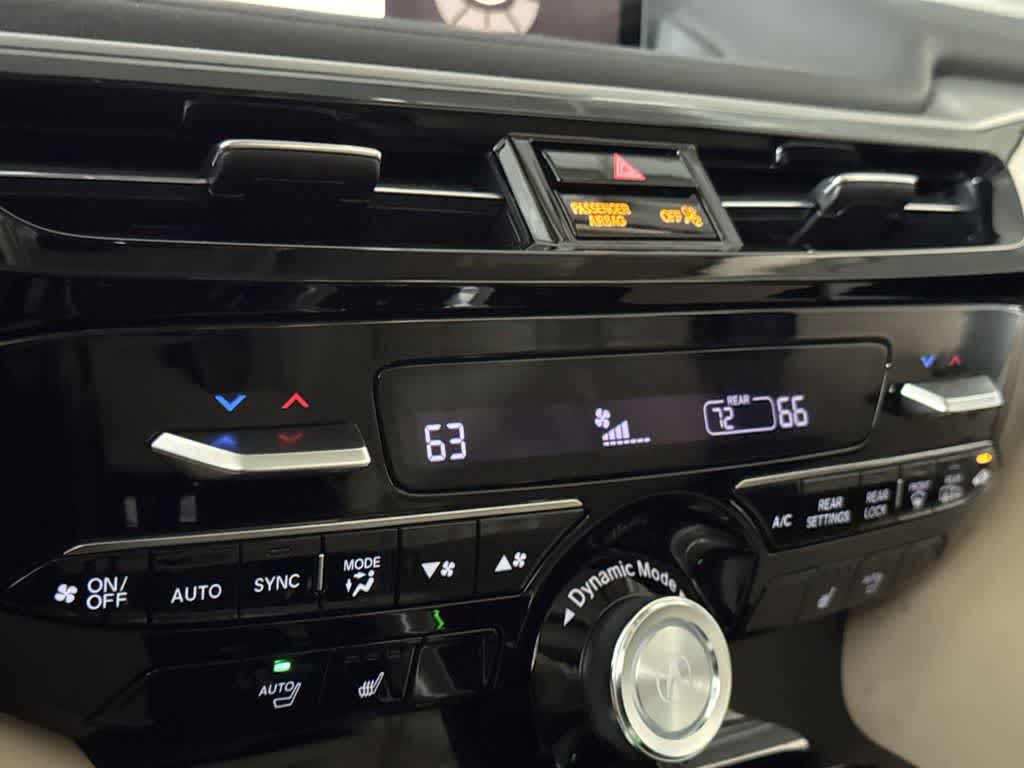 2023 Acura MDX w/Technology Package