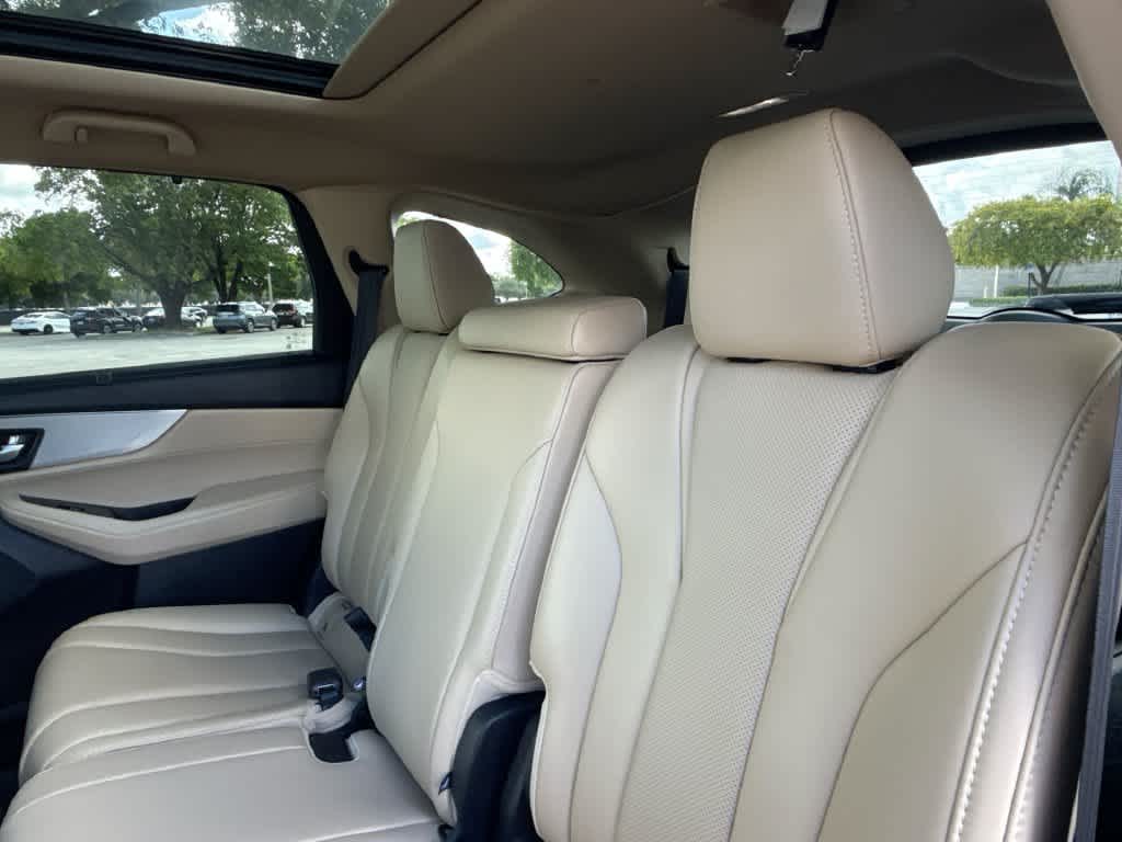 2024 Acura MDX w/Technology Package
