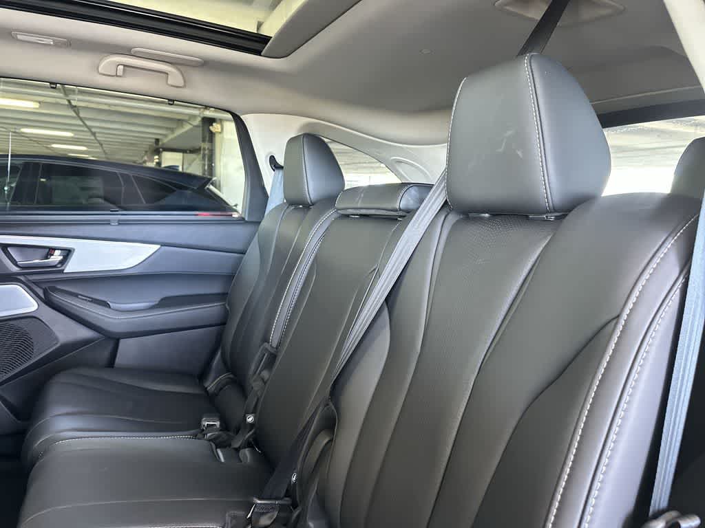 2025 Acura MDX w/Technology Package