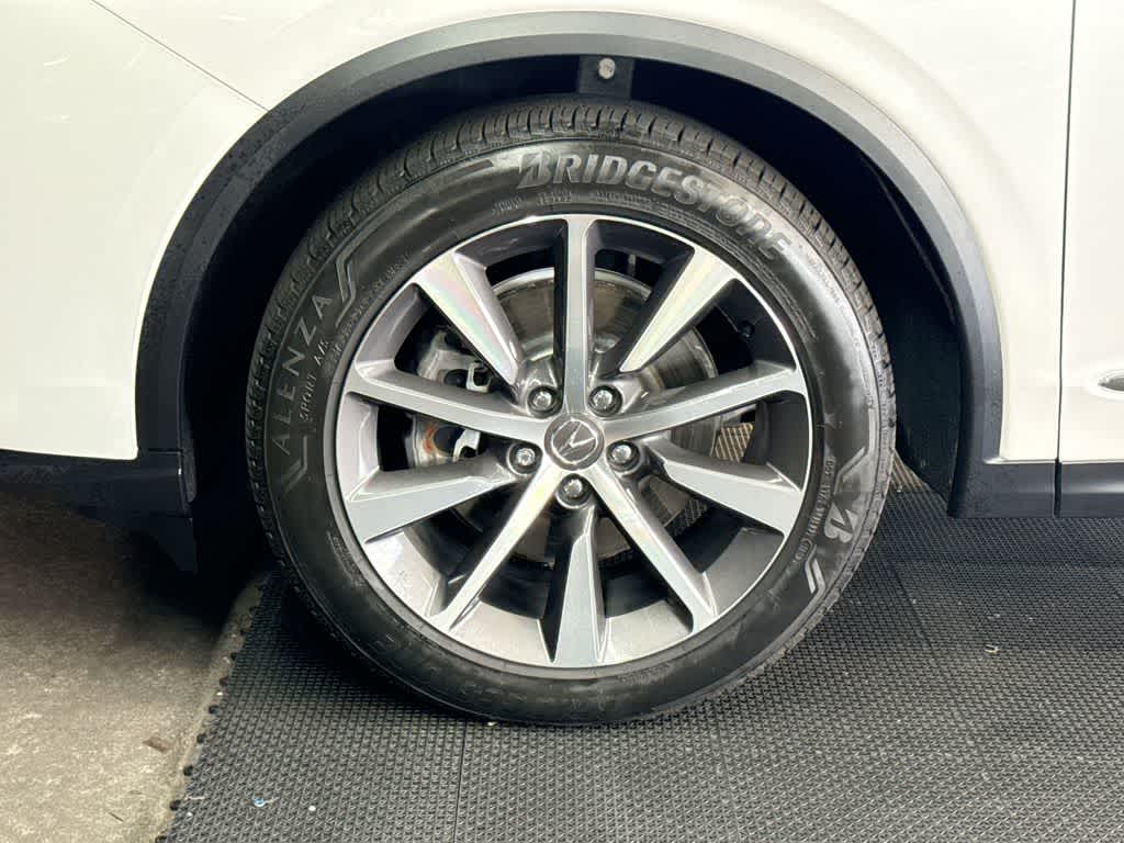 2025 Acura MDX w/Technology Package